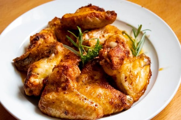 Quelles astuces pour un parfait poulet basquaise savoureux et équilibré ?